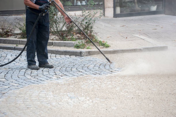 Best Gas Station Cleaning  in Oconto, WI